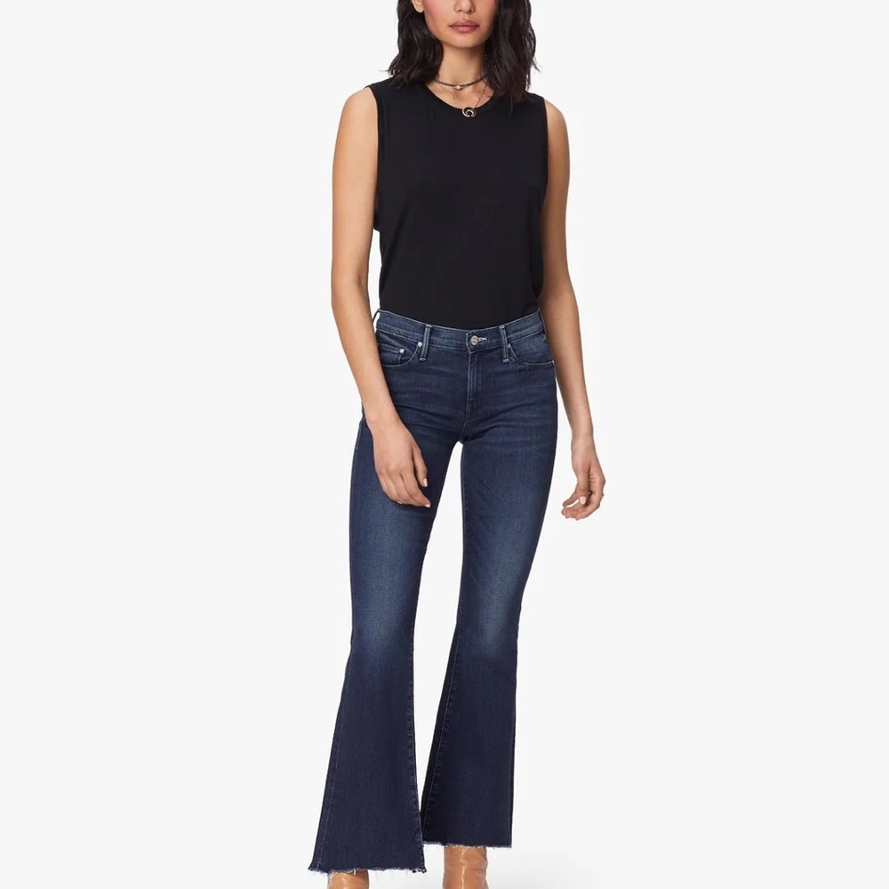 Mother Denim The Weekender Fray Tongue & Chic size 29